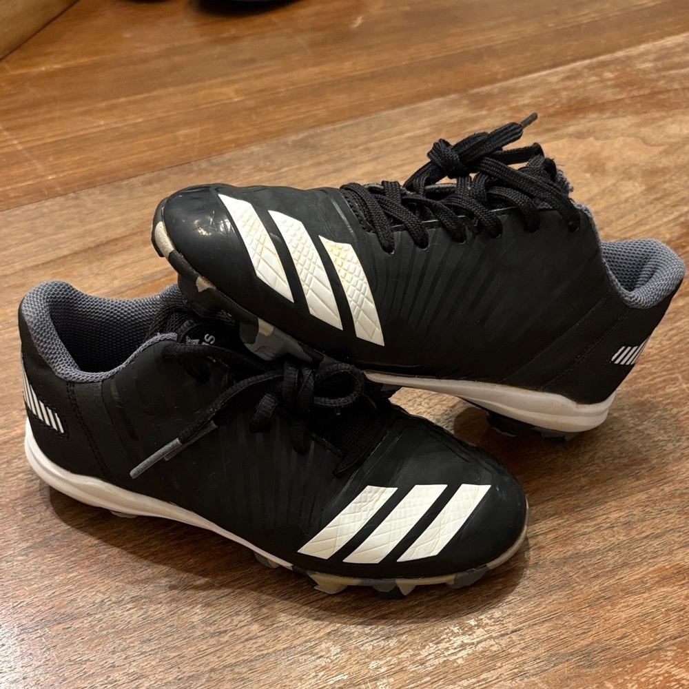 adidas Kids cleats!